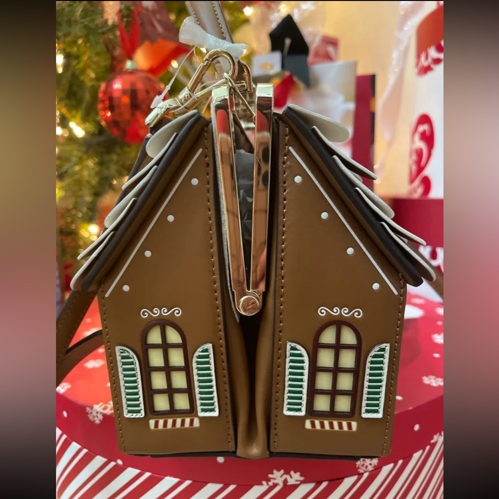 Kate Spade Gingerbread House Crossbody  Novelty - Picture 14 of 16